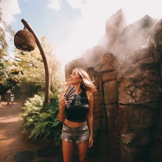 Tupi Saravia en Animal Kingdom